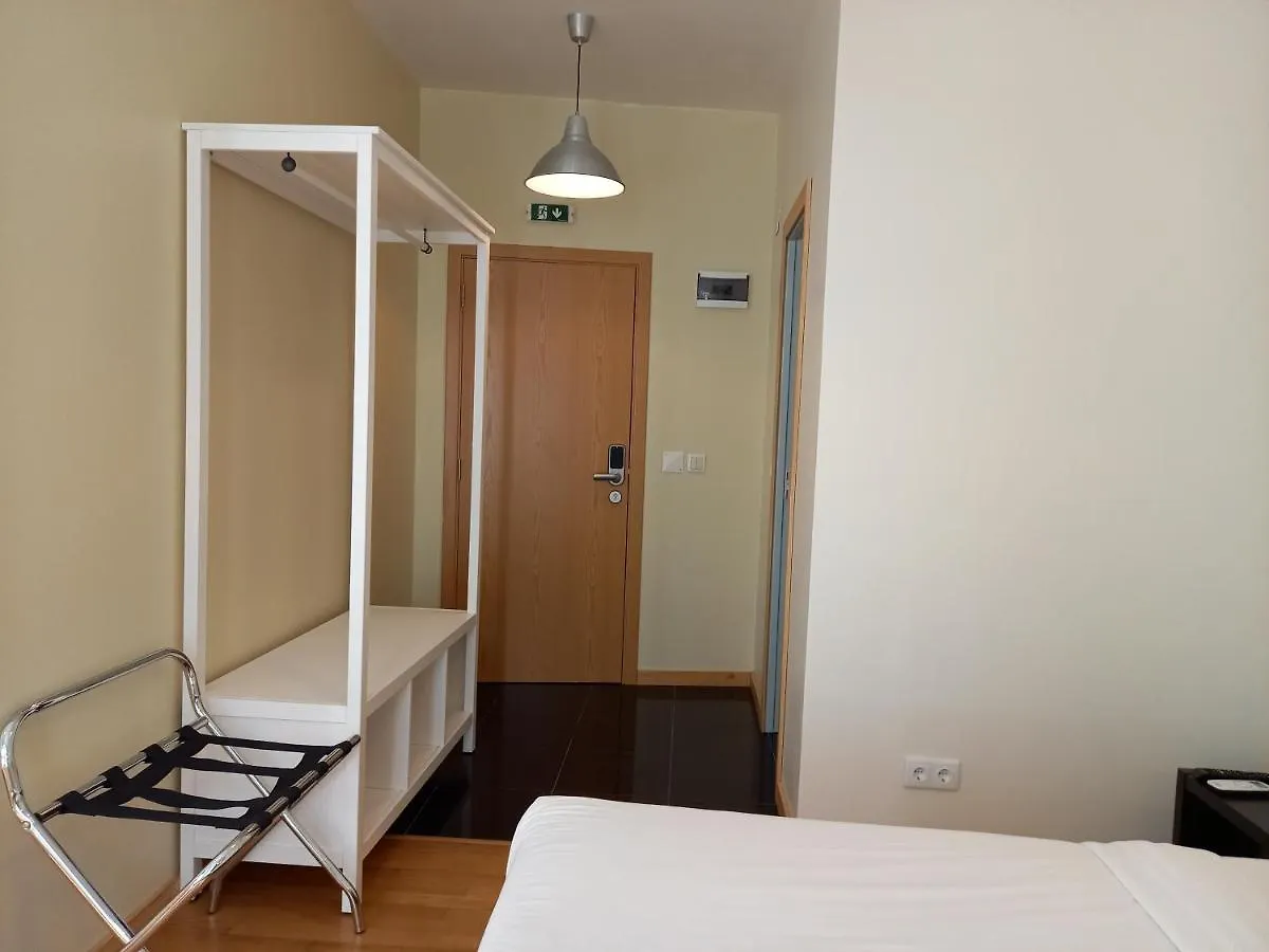 Fado Bed & Breakfast - Santos Lizbona