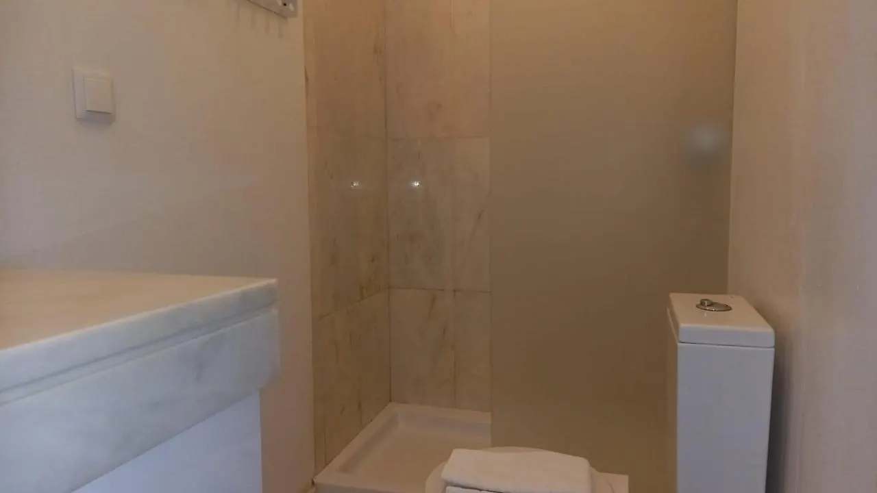 Fado Bed & Breakfast - Santos Lizbona 2*,