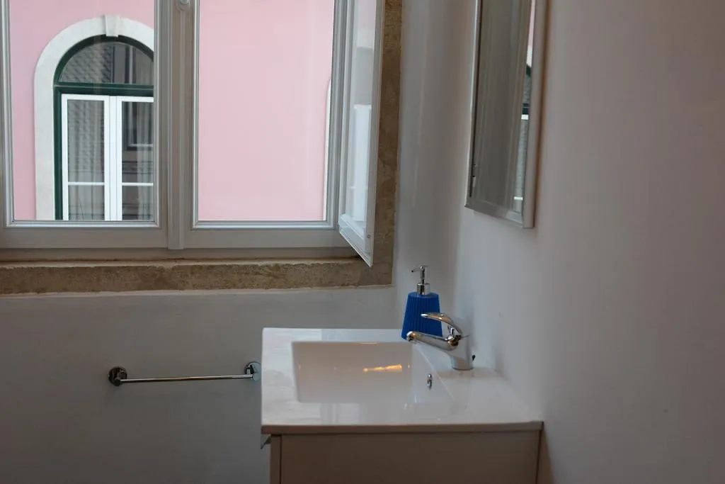 Fado Bed & Breakfast - Santos Lizbona