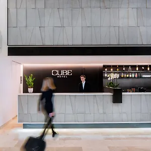 Cube Hotel Prague