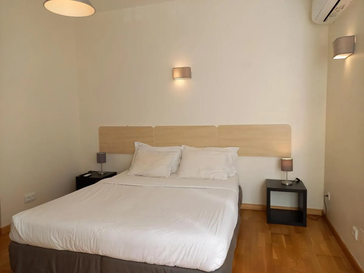 Fado Bed & Breakfast - Santos Lisboa 2*,  Portugal