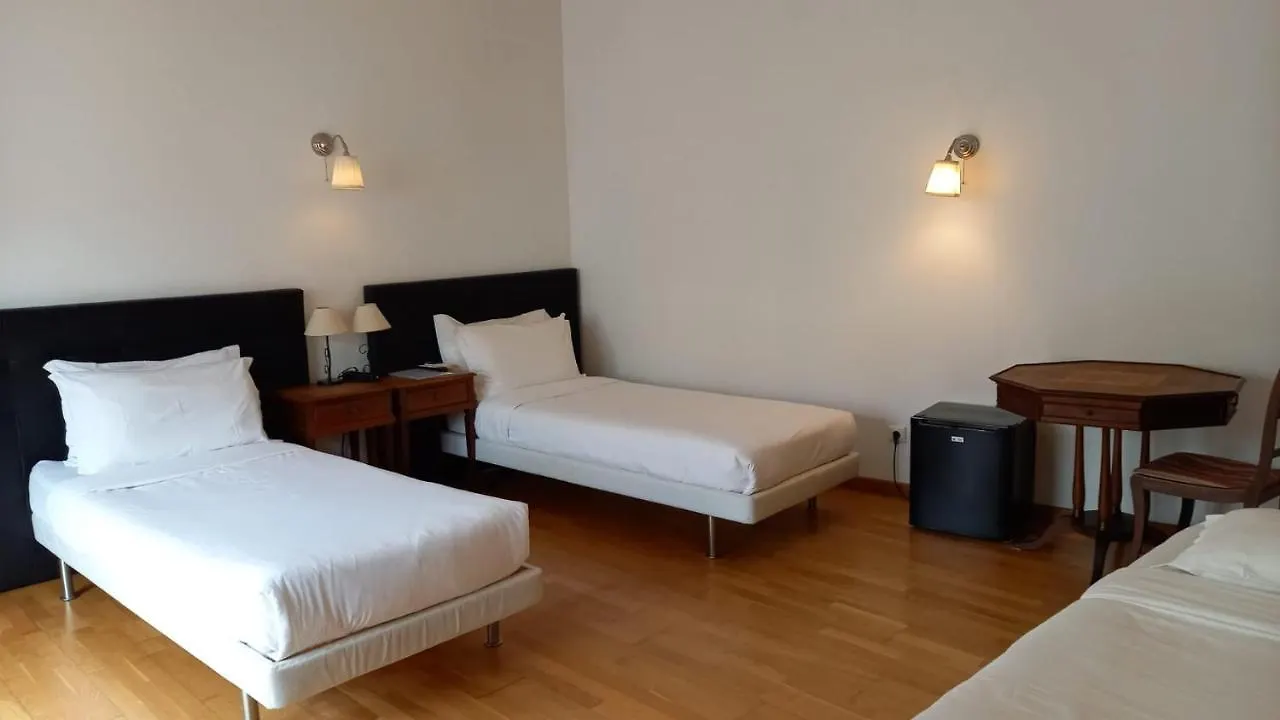 Fado Bed & Breakfast - Santos Lisboa